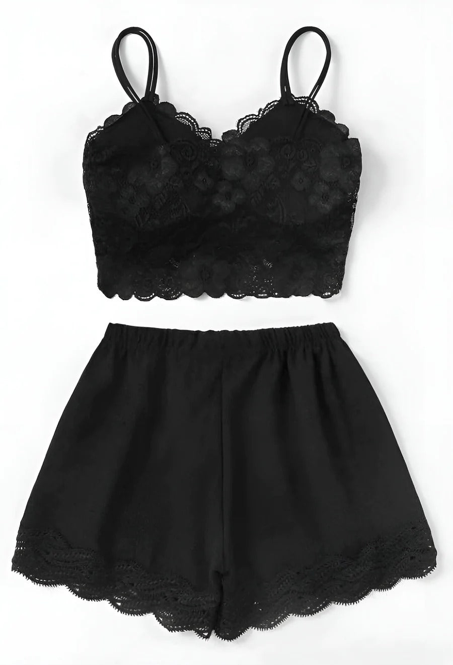 بيجامه شورت ب توب دانتيل ومزوده بكب