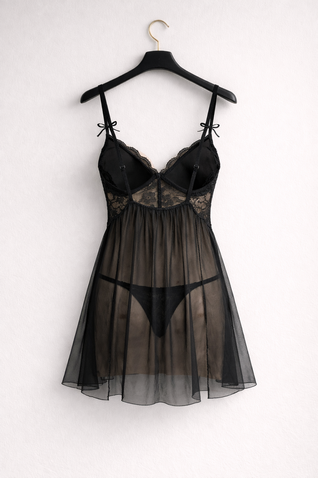 code 422 بيبي دول قصير اسود