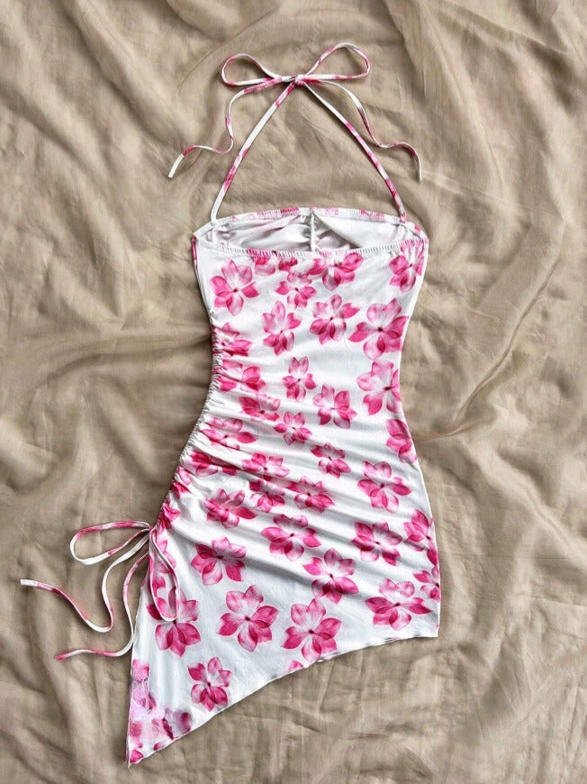 فستان قصير ب قصه مميزه و طابعه الورد