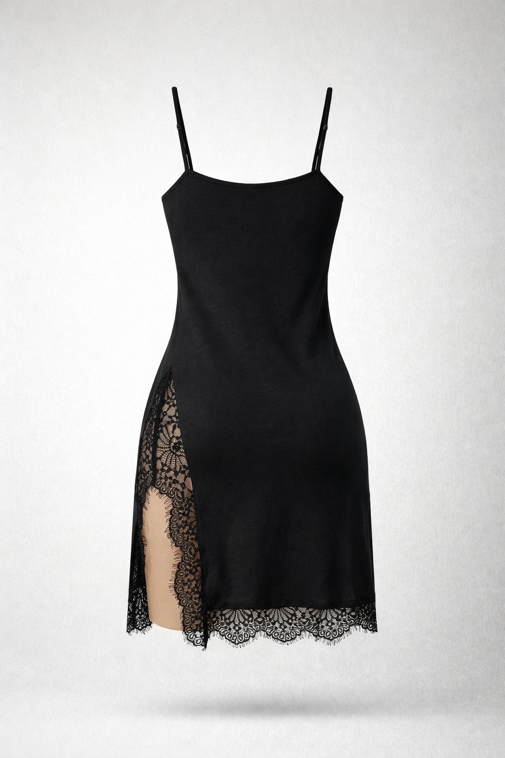 كاش قصير مزود بالدانتيل