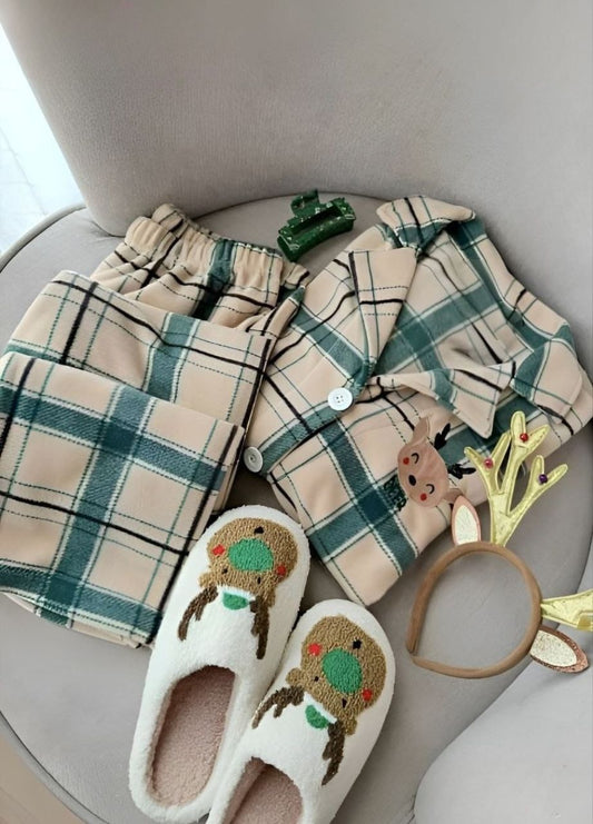 بيجامه قطيفه مزوده بازرار