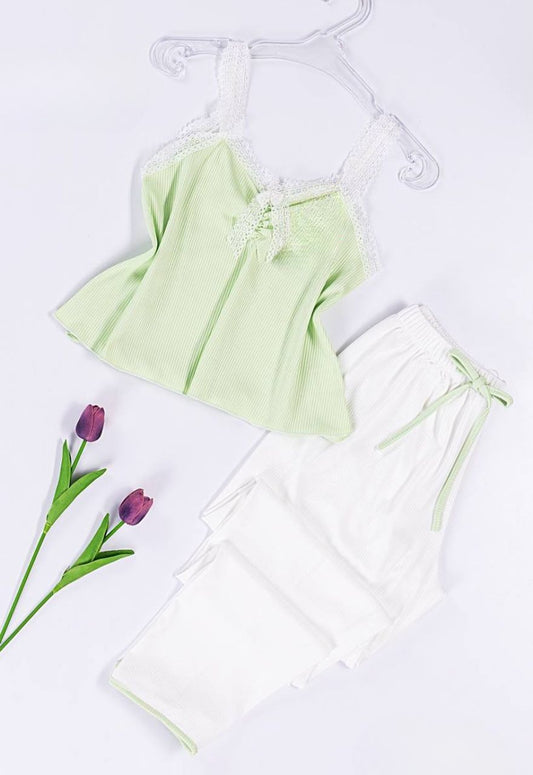 بيجامه بنطلون حماله رفيعه