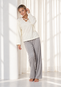 2-Piece Winter Pajama Set with Bust Detail