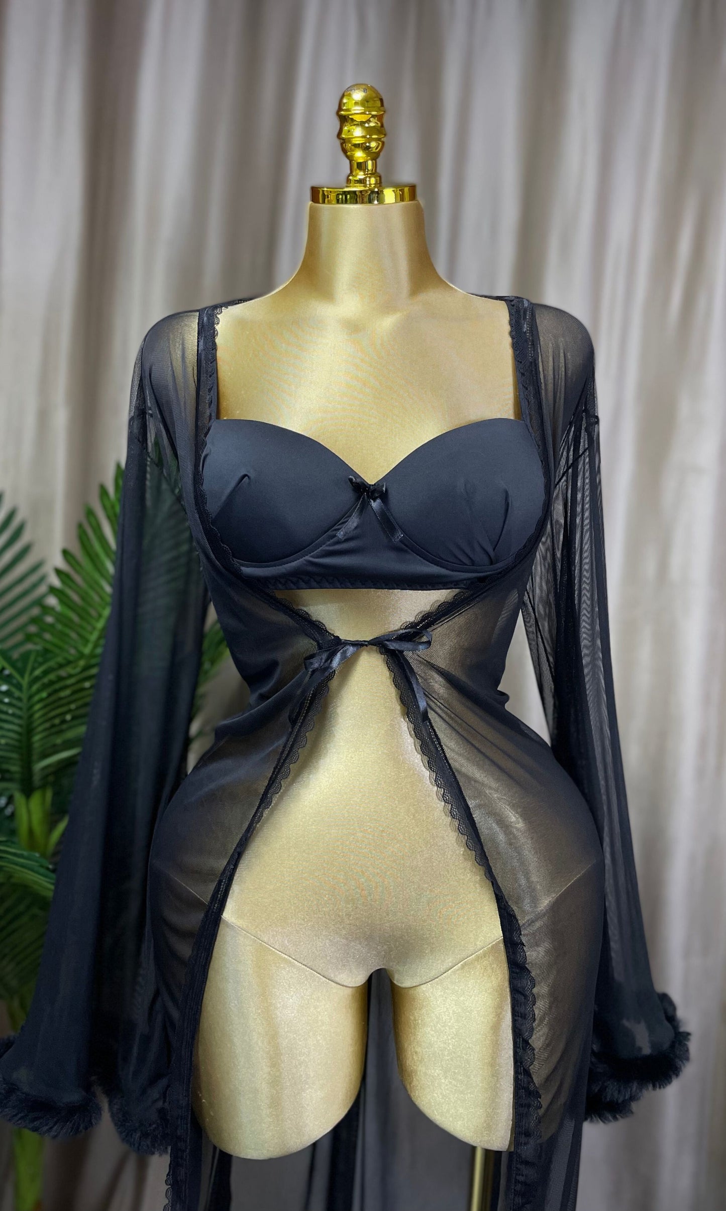 روب طويل شفاف مزود ب برا