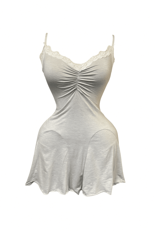 كاش قصير مزود بدانتيل