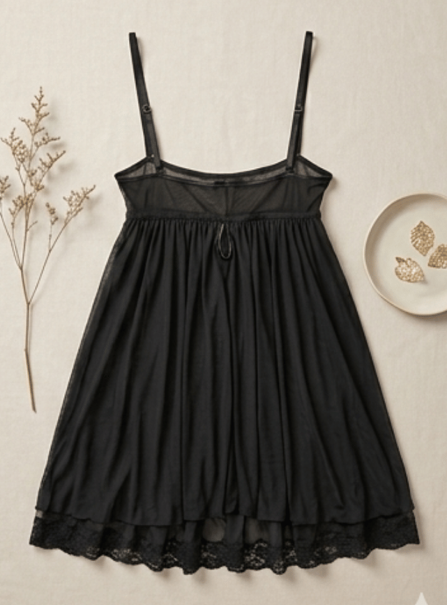 لانجيري اسود شفاف مزود بقصه من الصدر