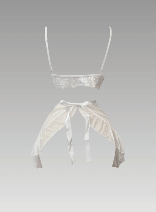 لانجيري مزود ب شريط ستان وقصه ضهر مميزه