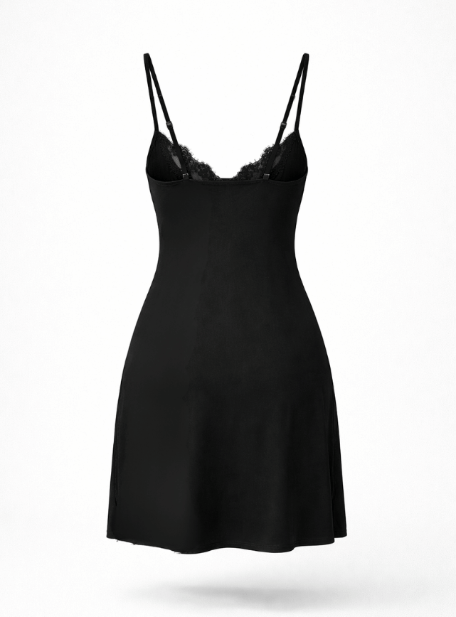 كاش قصير مزود بالدانتيل