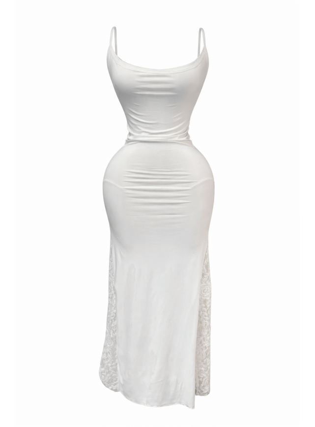 لانجيري ابيض مزود بروب طويل