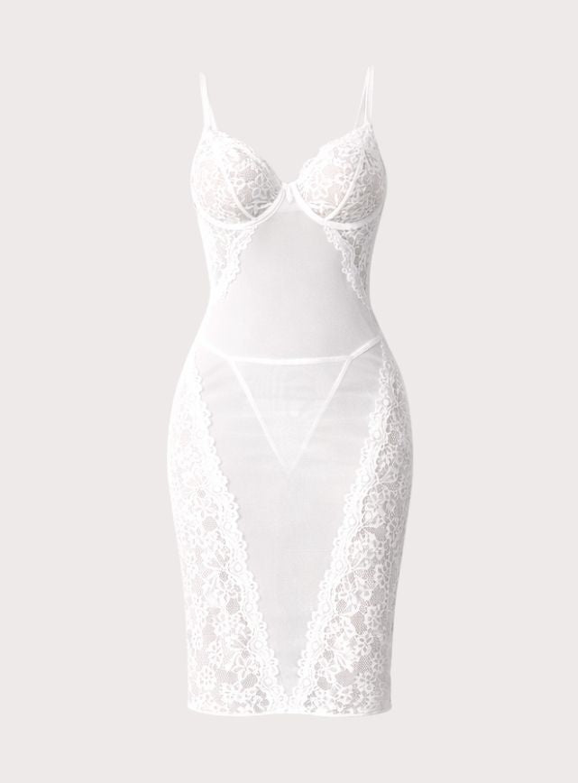 لانجيري طويل مزود بدانتيل