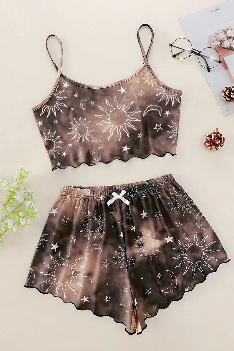 بيجامه شورت بحماله رفيعه بطبعه مميزه